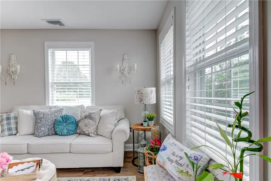 1070 Crandall Road #4, Tiverton, RI 02878 - #3