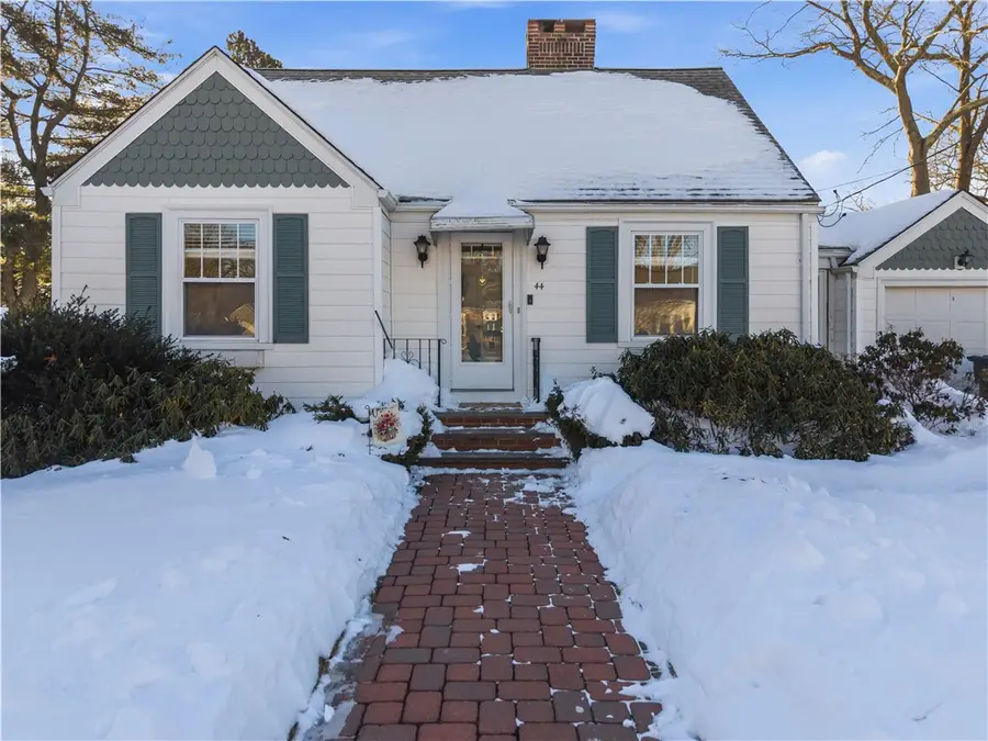 44 Woodstock Drive, Warwick, RI 02889 - #2