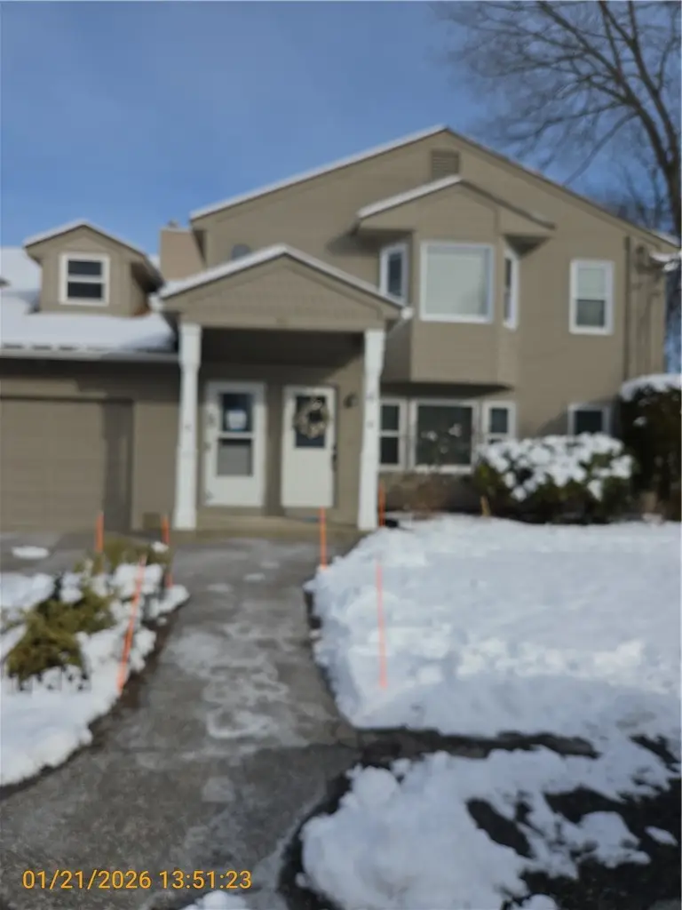 38 Stone Trail #D, North Providence, RI 02904 - Image #2