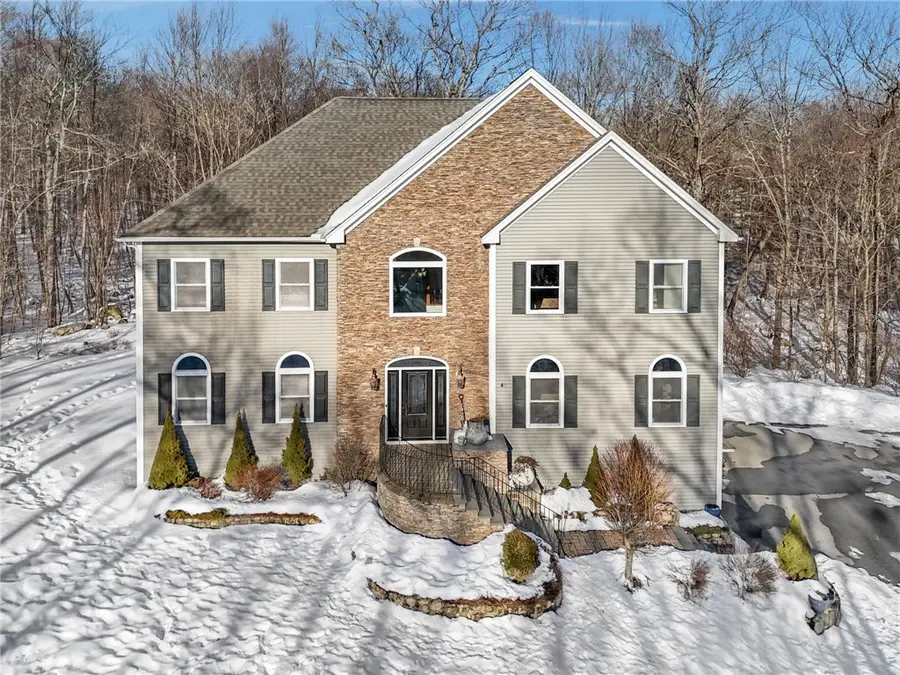 47 Austin Drive, Cumberland, RI 02864 - #2