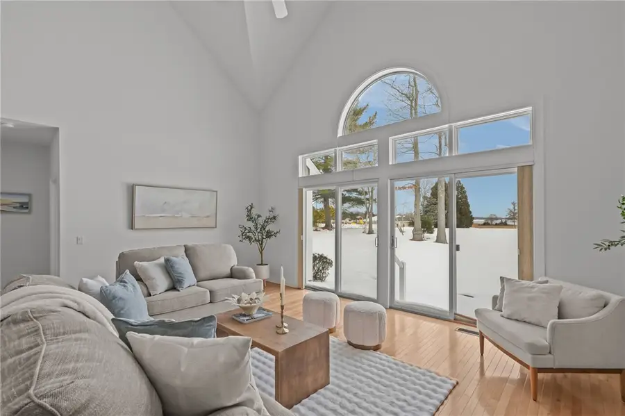 60 Woods Way, North Kingstown, RI 02852 - #3