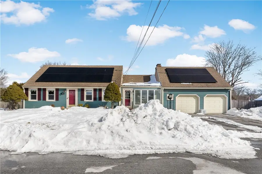 33 Detroit Avenue, Warren, RI 02885 - #2