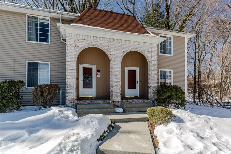 25 Marigold Circle #25, North Providence, RI 02904 - #2