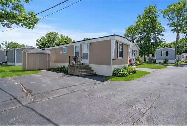 743 Forest Park Avenue, Middletown, RI 02842