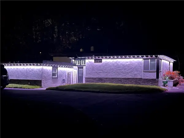 35 Fenwood Avenue, Smithfield, RI 02917