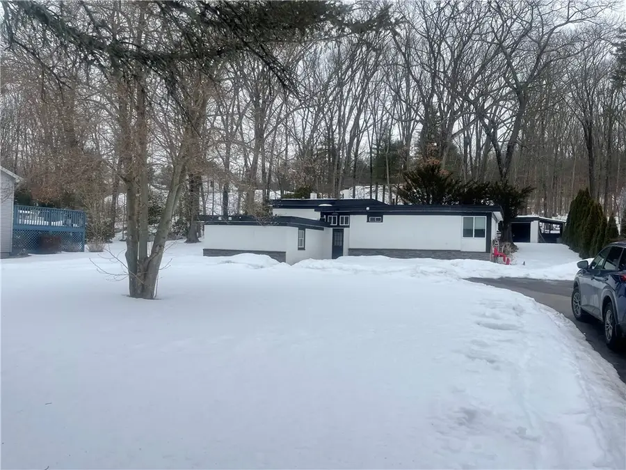 35 Fenwood Avenue, Smithfield, RI 02917 - #3