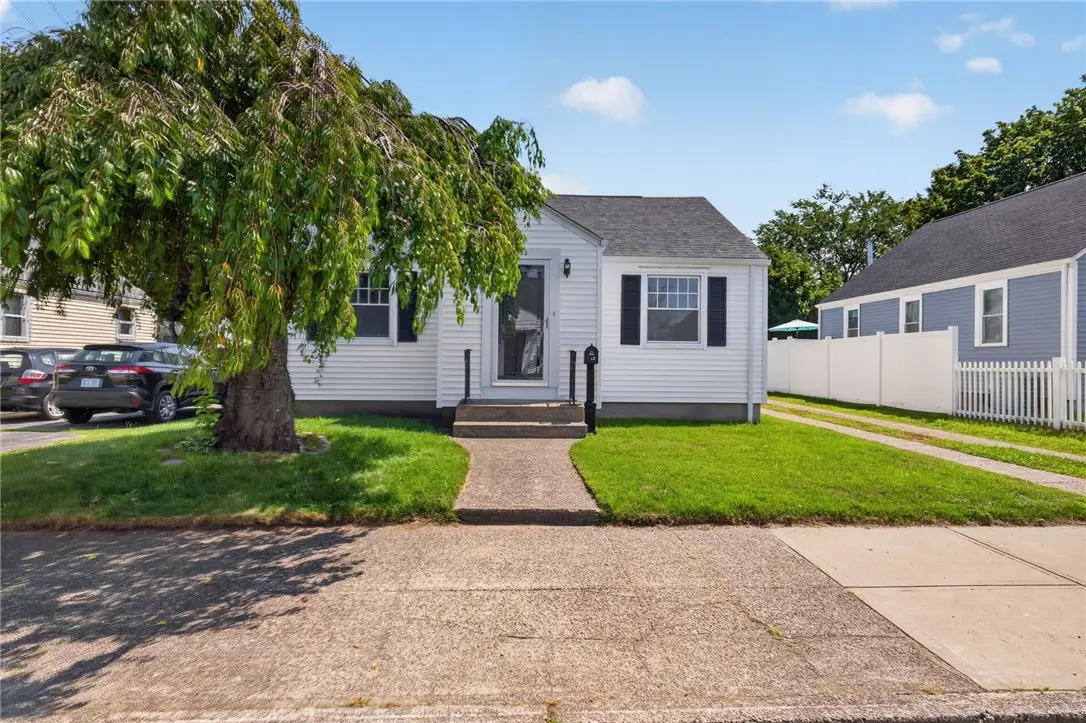 122 Dewey Avenue, Pawtucket, RI 02861 - #1
