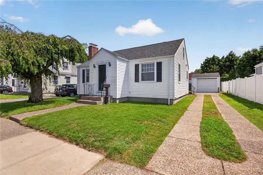 122 Dewey Avenue, Pawtucket, RI 02861 - #2