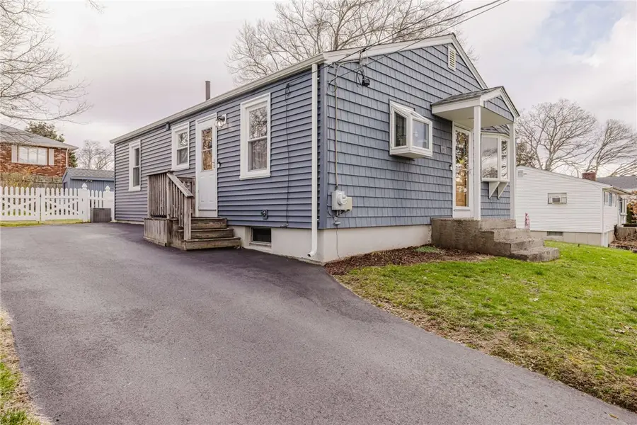 79 Bergeron Street, Seekonk, MA 02771 - #3