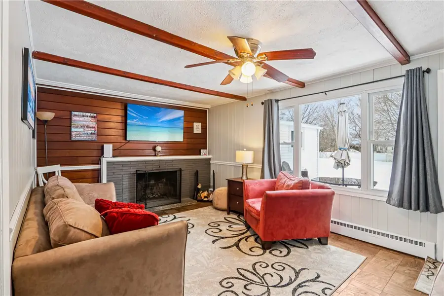 16 Morris Street, West Warwick, RI 02893 - #2