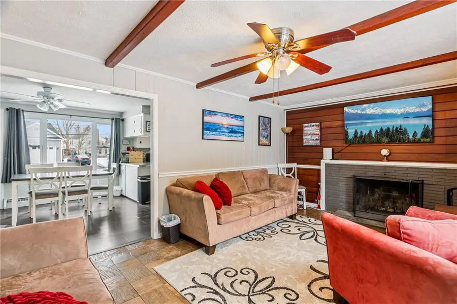 16 Morris Street, West Warwick, RI 02893 - #3