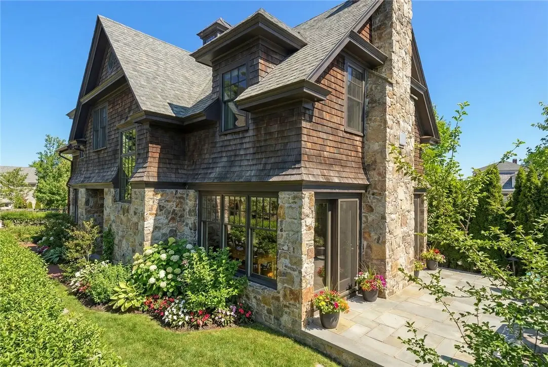 29 Prairie Avenue #9, Newport, RI 02840 - #1