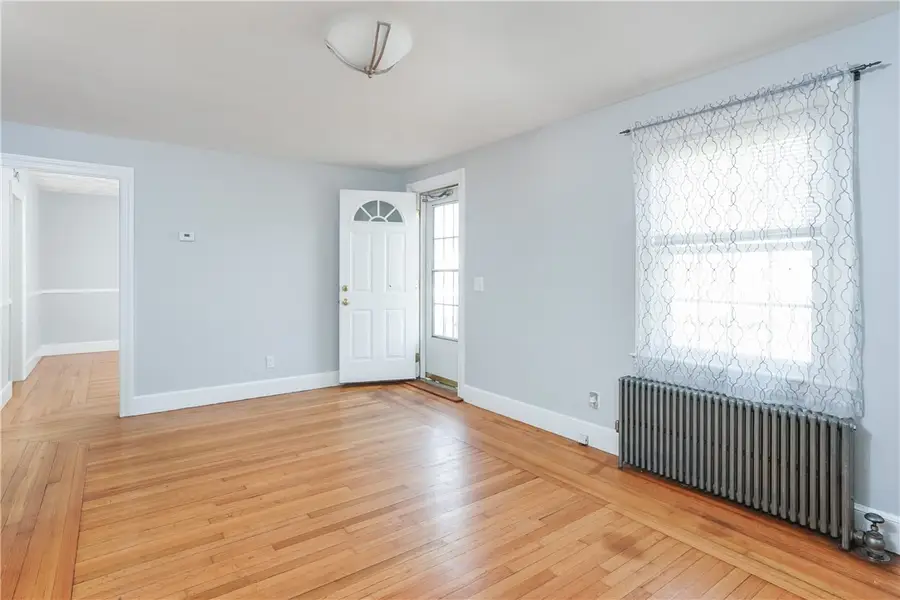 18 Sevilla Avenue, Warwick, RI 02889 - #2