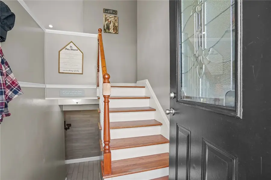 20 Darrow Drive, Warwick, RI 02886 - #2