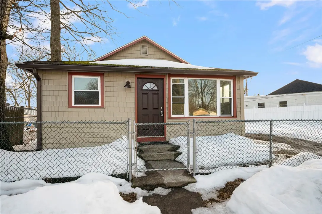 17 Ardway Avenue, Warwick, RI 02889 - #1