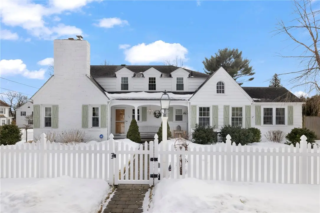 34 North Country Club Drive, Warwick, RI 02888 - #1