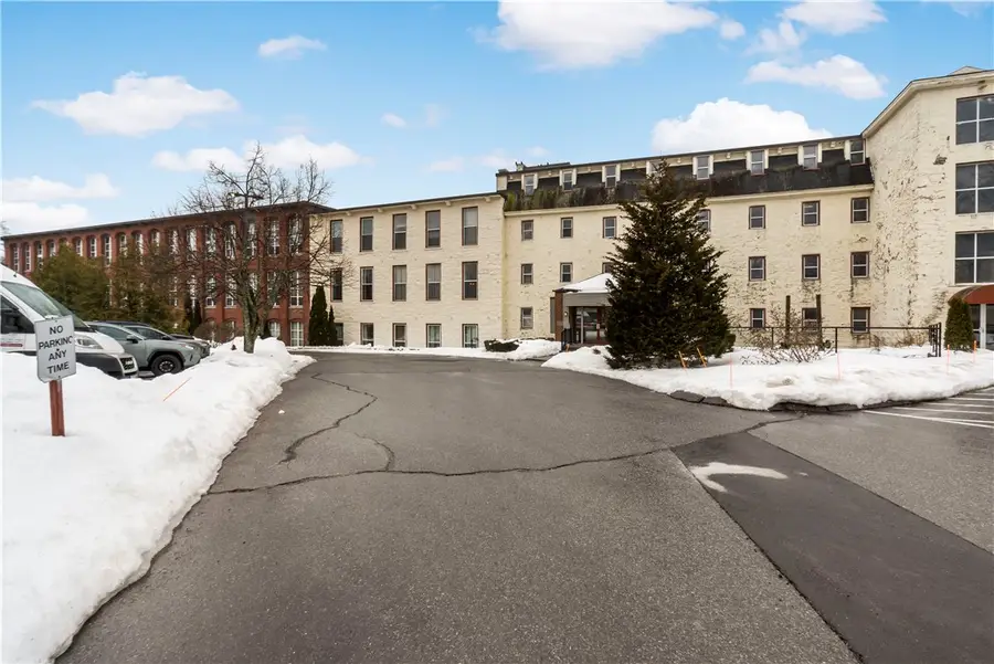 494 Woonasquatucket Avenue #207, North Providence, RI 02911 - #2