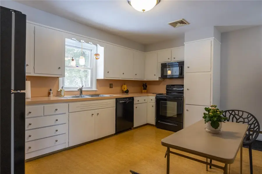 146 Edmond Drive, Warwick, RI 02886 - #3