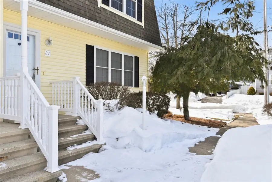 27 Hyde Avenue, Pawtucket, RI 02861 - #2