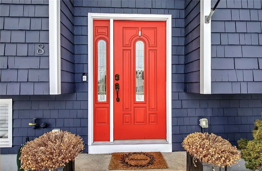 8 Surrey Lane, West Warwick, RI 02893 - #3