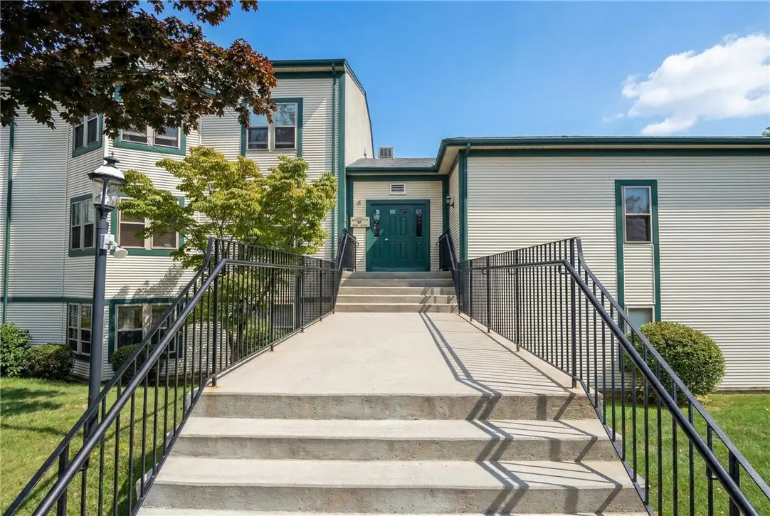 3524 West Shore Rd. Building C-704 Road #C-704, Warwick, RI 02886 - #1