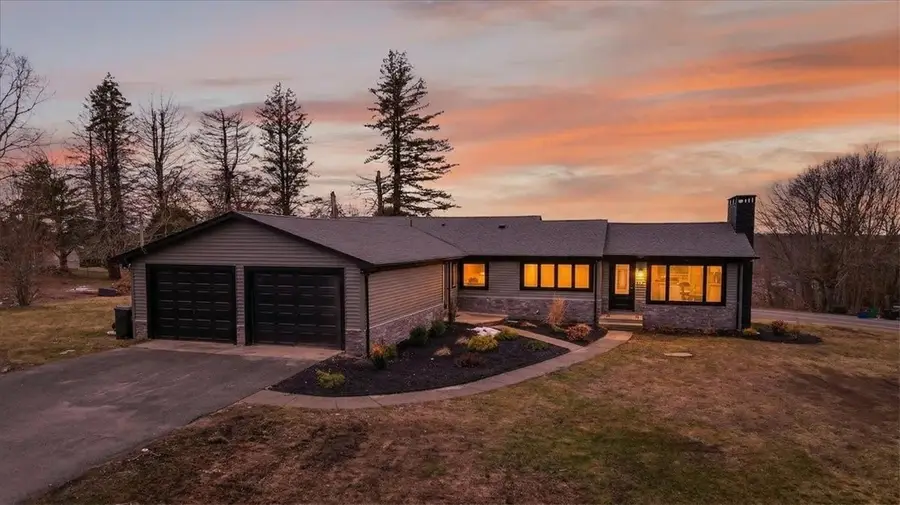 3 Set-n-sun Drive, Scituate, RI 02831 - #2