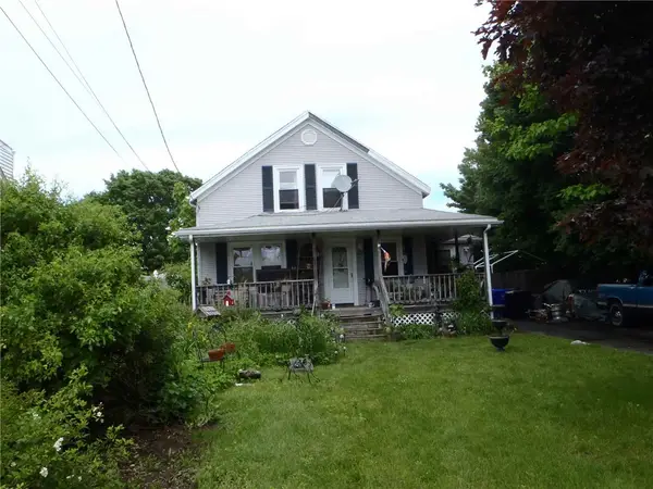 30 Eddington Street, Pawtucket, RI 02861