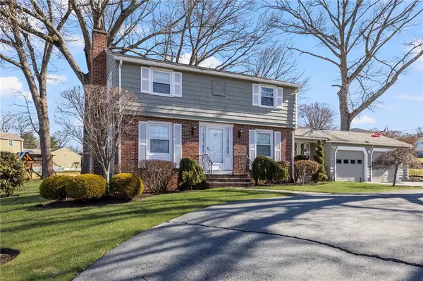 157 Sweetbriar Drive, Cranston, RI 02920
