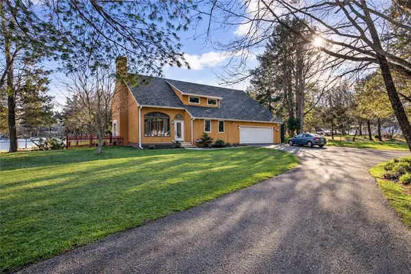 69 Talbut Road, Scituate, RI 02831