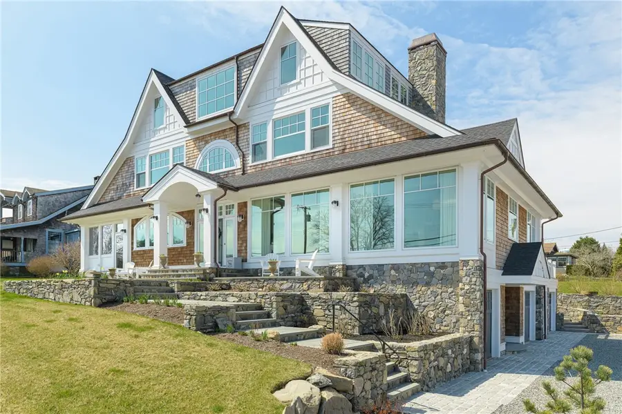 30 Walcott Avenue, Jamestown, RI 02835 - #2