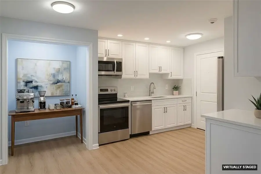 15 Apple Valley Parkway #2, Smithfield, RI 02828 - #2