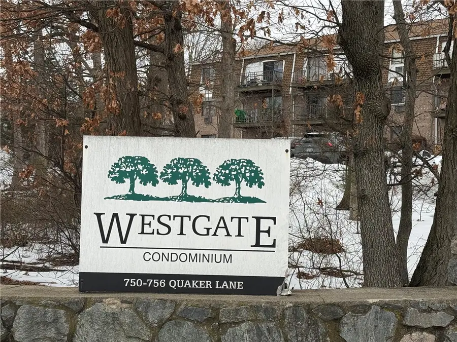 752 Quaker Lane #A210, Warwick, RI 02818 - #2