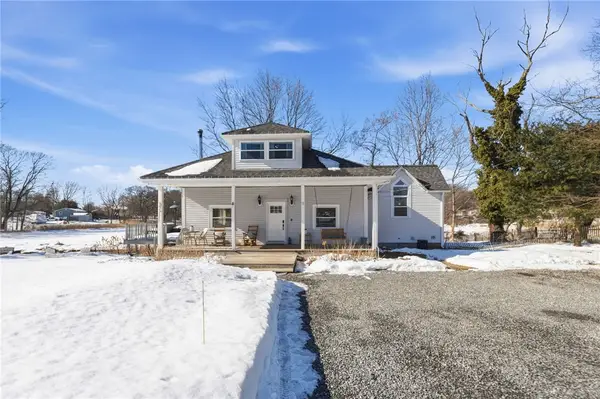 11 Heights Avenue, Warwick, RI 02889