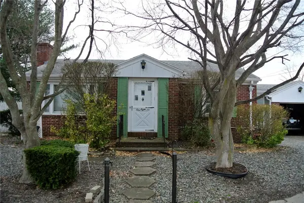 186 Fiat Avenue, Cranston, RI 02910