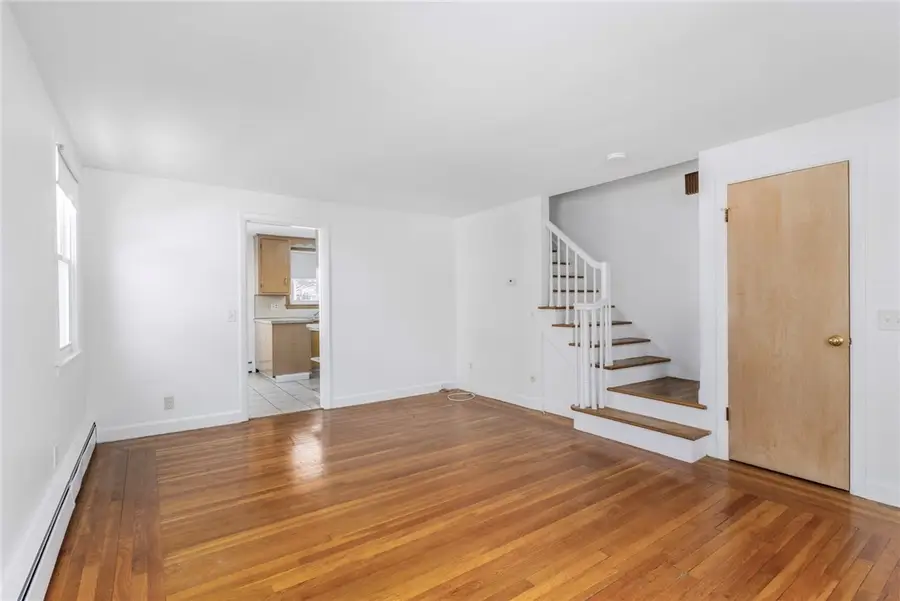 157 Jordan Avenue, Cranston, RI 02910 - #3