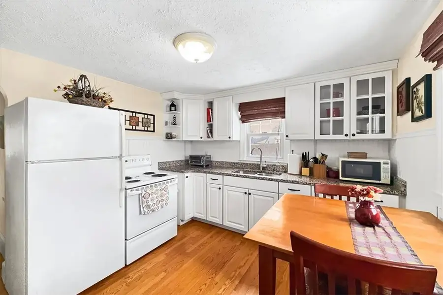 205 Payton Avenue, Warwick, RI 02889 - #3