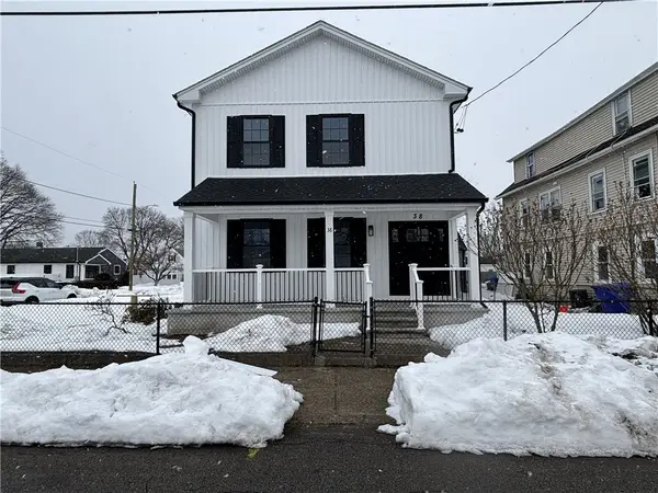 38 Ashburne Street, Pawtucket, RI 02861