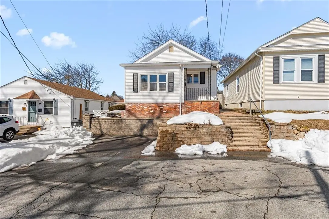 30 Packard Avenue, North Providence, RI 02911 - #1