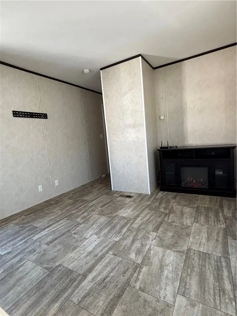 662 Forest Park Parkway, Middletown, RI 02842 - #1