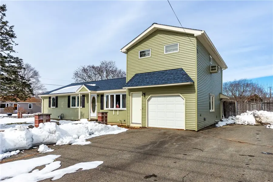 586 Child Street, Warren, RI 02885 - #3