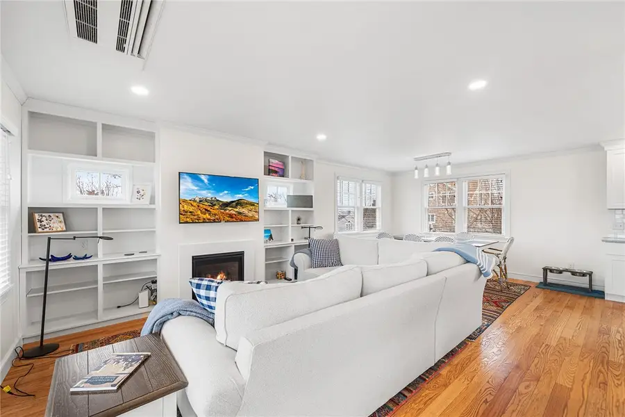 107 Dighton Avenue, Portsmouth, RI 02871 - #3