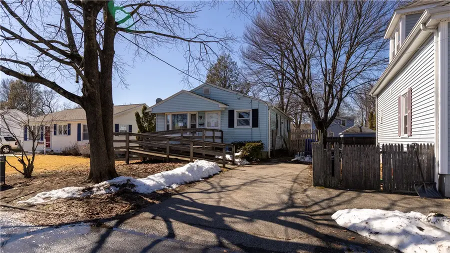 71 Birchland Avenue, Pawtucket, RI 02860 - #3