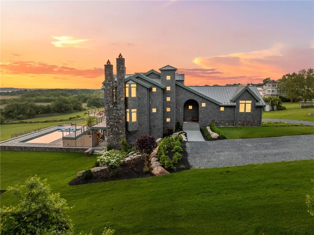 82 Nonquit Lane, Tiverton, RI 02878 - #1