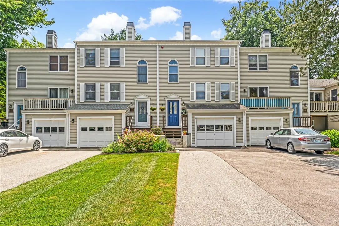 506 Clarks Row, Bristol, RI 02809 - #1