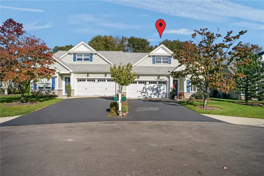 59 Travelers Court, East Greenwich, RI 02818 - #2