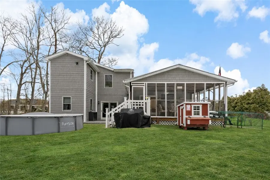 702 Arcade Avenue, Seekonk, MA 02771 - #3