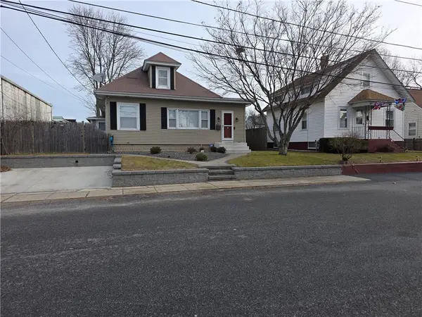 123 Mauran Street, Cranston, RI 02910