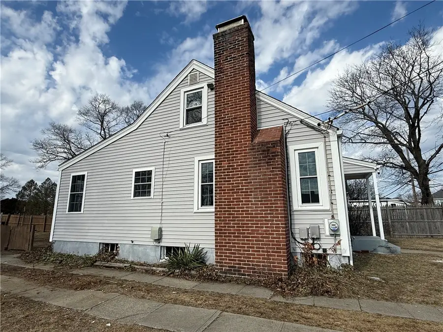 207 Morse Avenue, Warwick, RI 02886 - #2