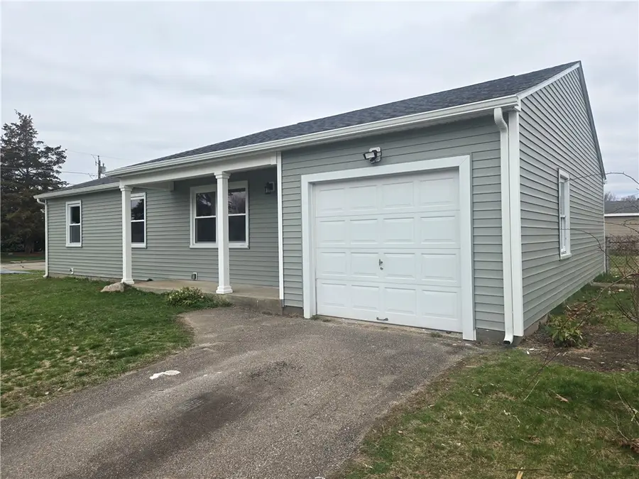 10 Wagon Wheel Lane, Woonsocket, RI 02895 - #3