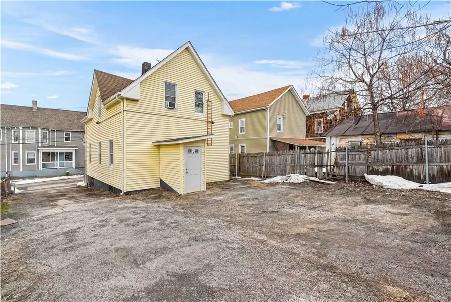 40 Calder Street, Providence, RI 02907 - #3